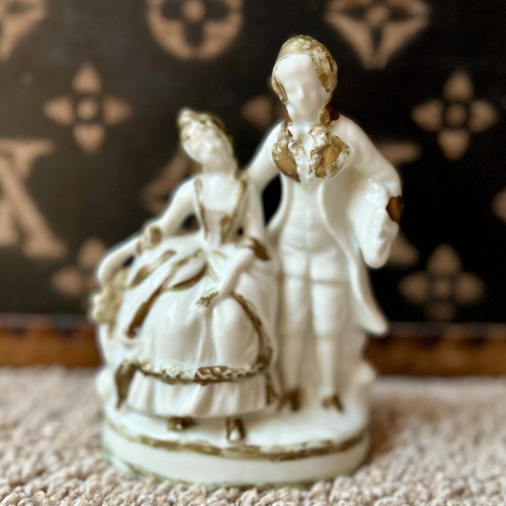 Antique Ceramic Porcelain Staffordshire-Style Couple, White Gold